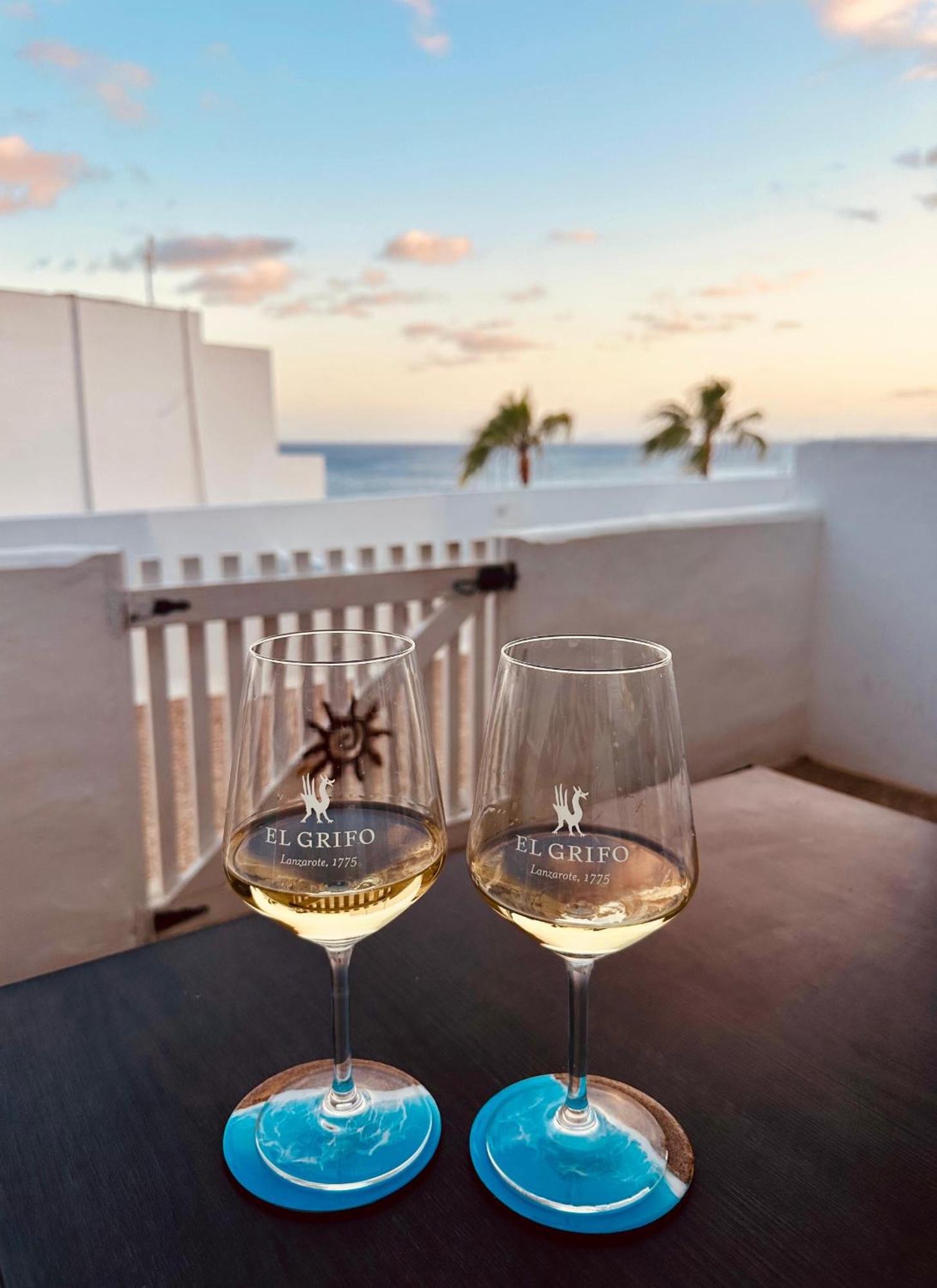 Suite Infinity Ocean - Sea View Puerto del Carmen  Ngoại thất bức ảnh